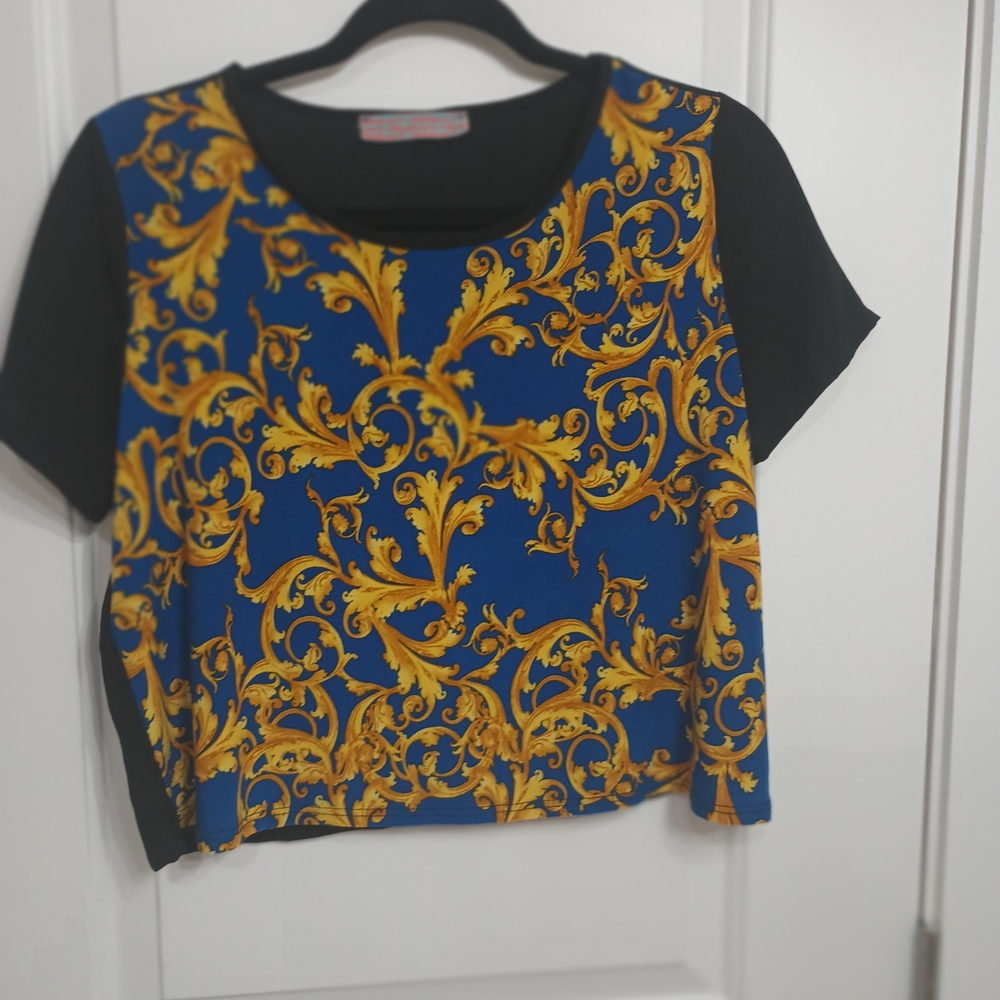 Audrey 3+1 Blue and Gold Baroque Short Sleeve Top